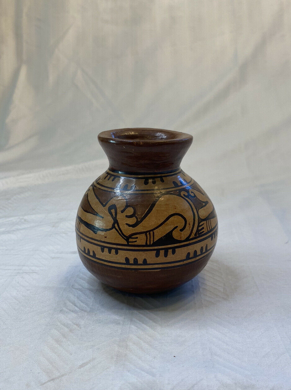 Costa Rica Brown Pottery Vase/vessel Folk Art San Vicente Nicoya - Signed