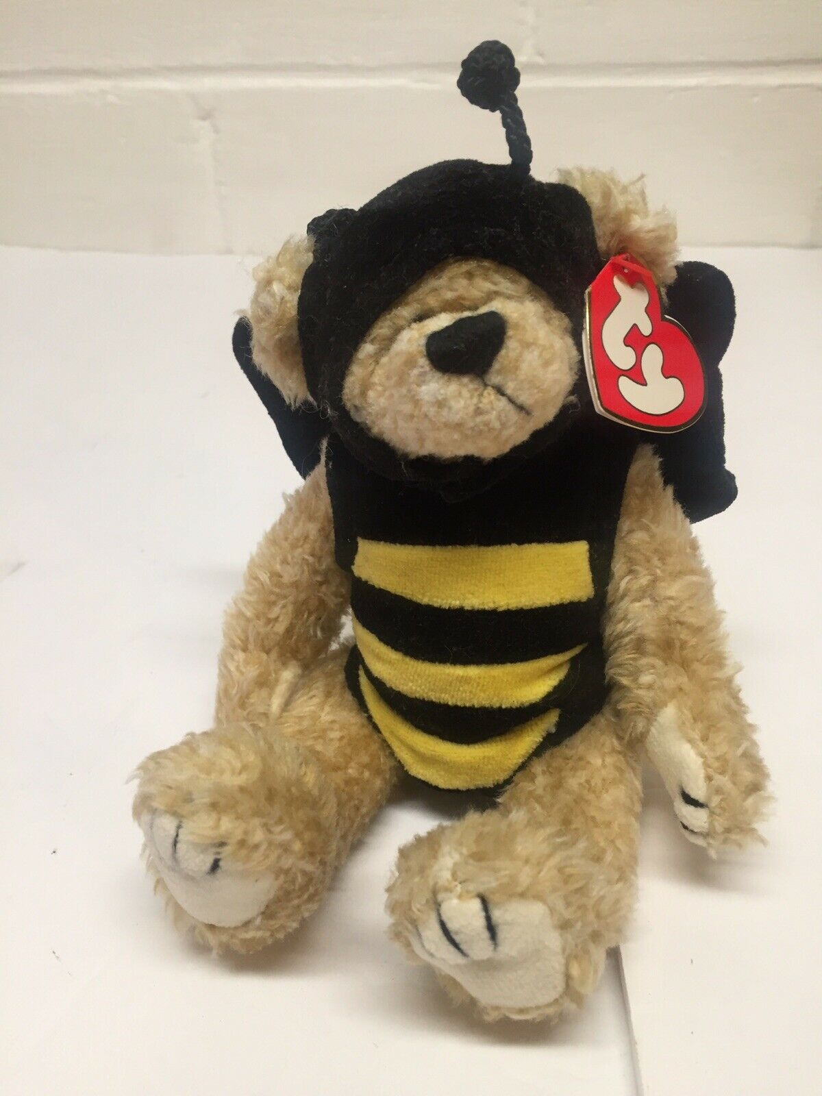 Beezee Ty The Attic Treasures Collection 1993 Retired Jointed Bear