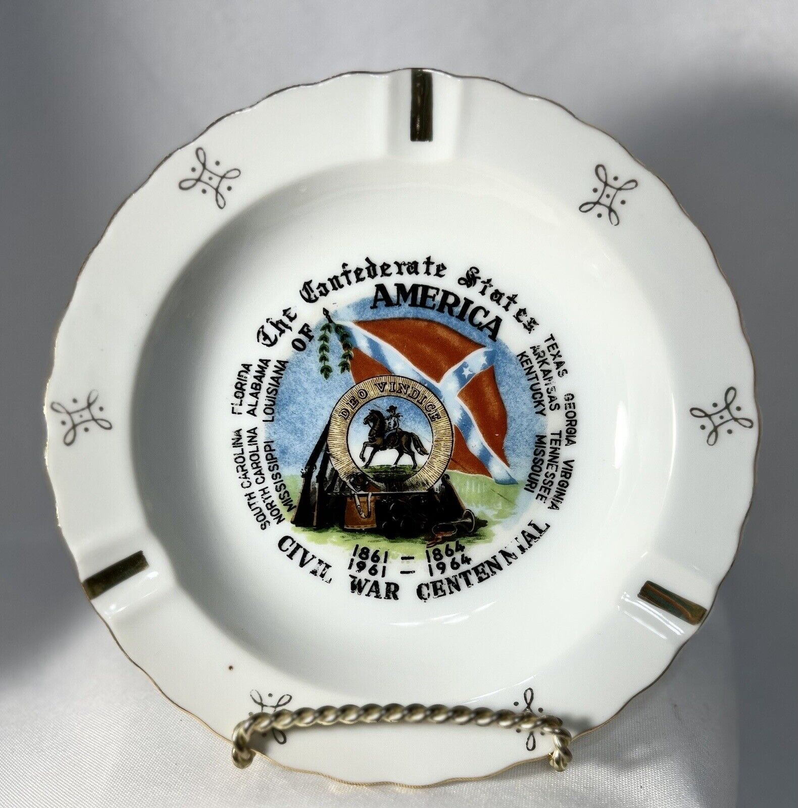 Collectible Vintage 6” Civil War Centennial Gold Trimmed Plate 1961-1964