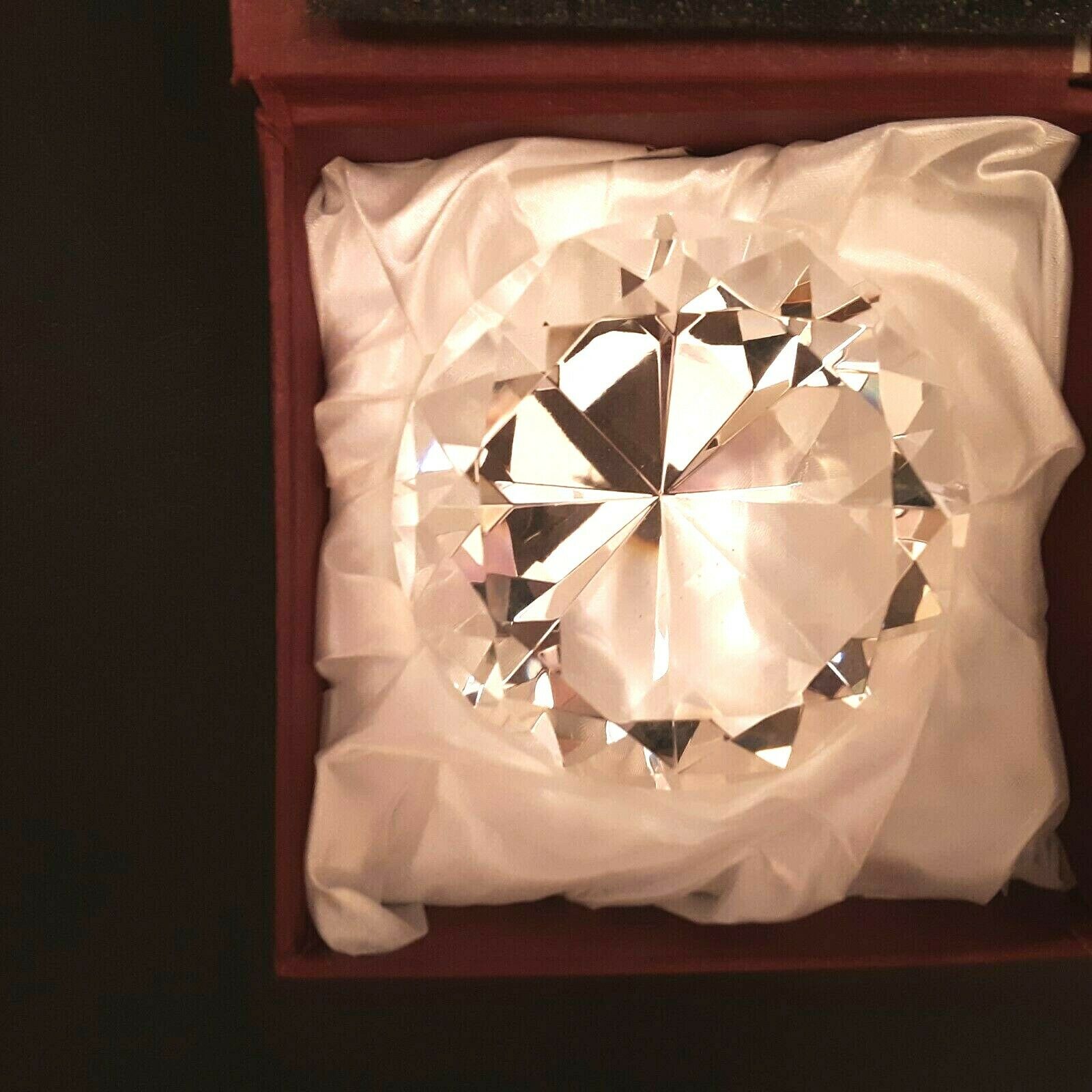 Optic Crystal Diamond 3 1/8 Inch Paperweight Wedding Display Award In Gift Box