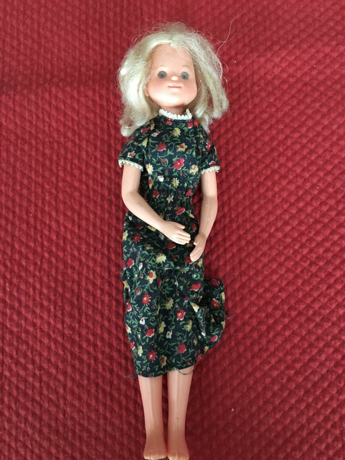 Vintage 1973 Mattel 9” Stephie Original Outfit Sunshine Family Doll