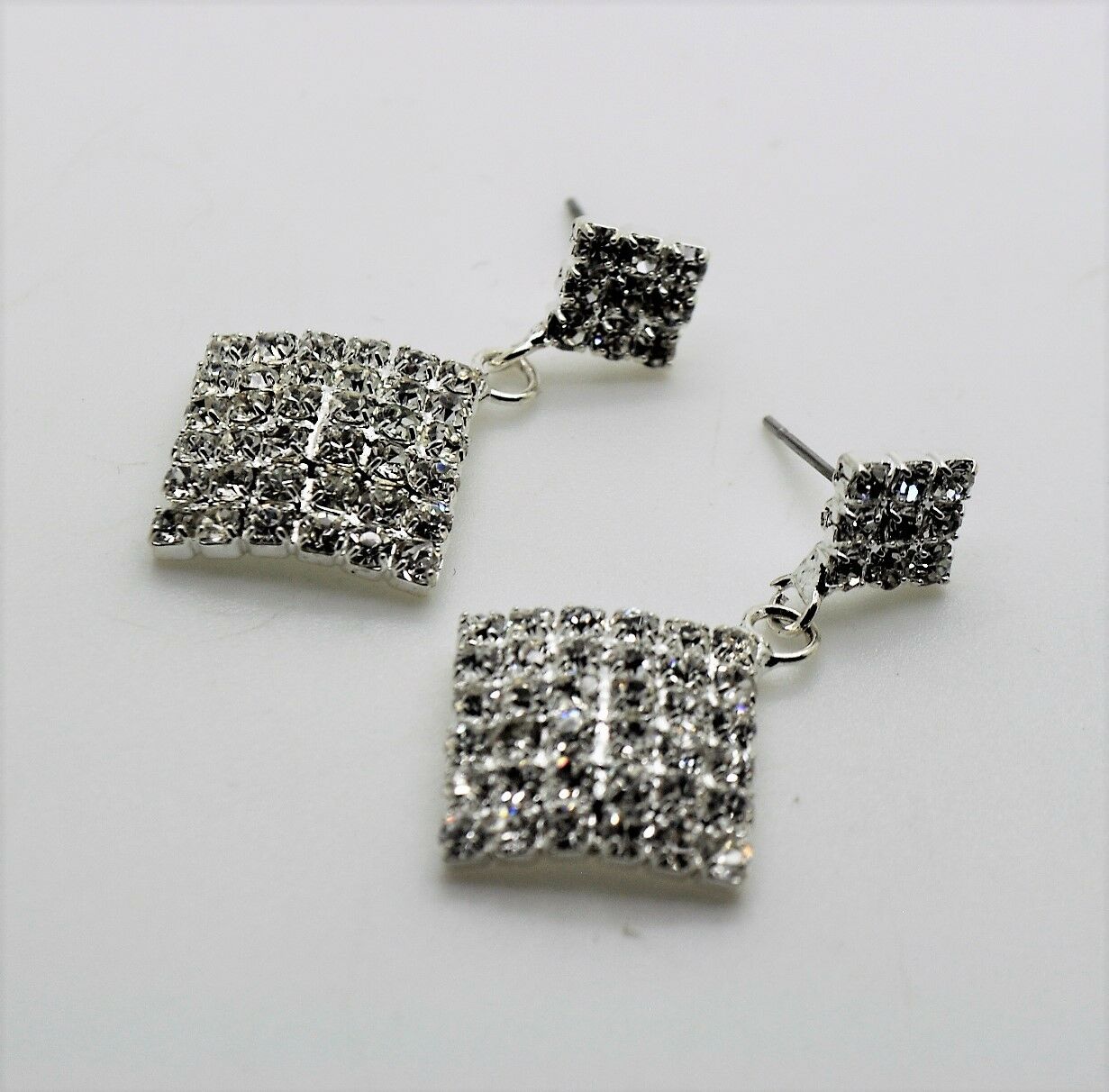 316 Rhinestone Silver Tone Pierced Dangle Earring Wedding Prom Fashion Jewelry 2