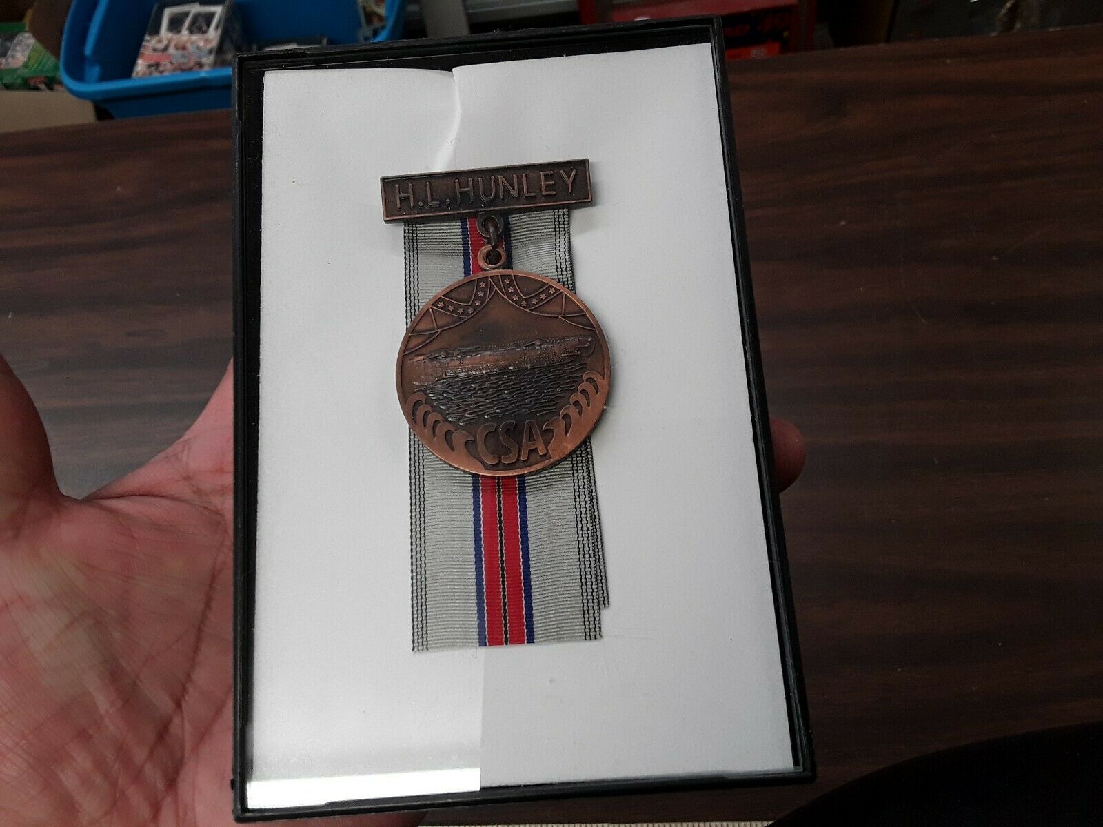H.l. Hunley Civil War Confederate Submarine Commemorative Medal In Frame