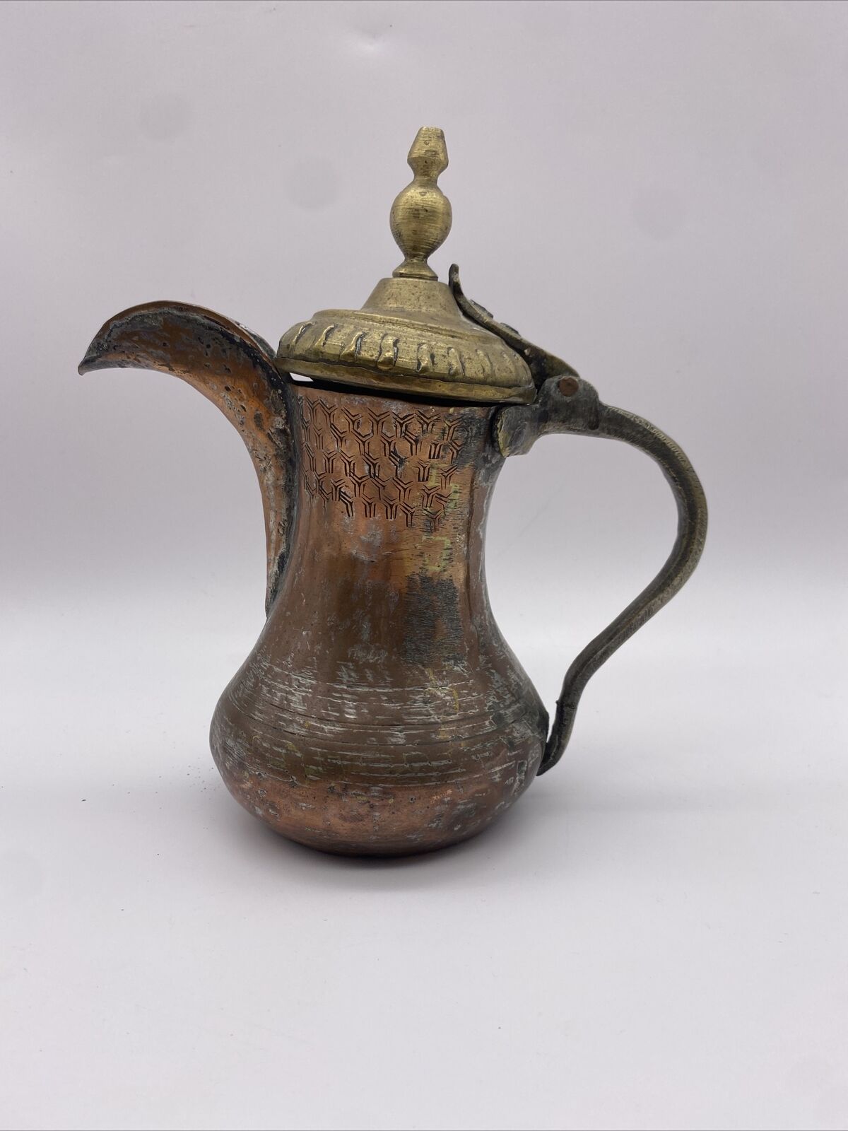 Vintage Copper&brass Etched Hand Carved Dallah Coffee Tea Pot 8.5"